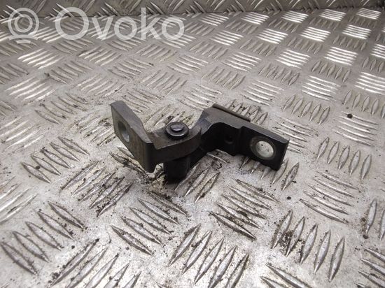 Audi A4 S4 B7 8E 8H Front door upper hinge