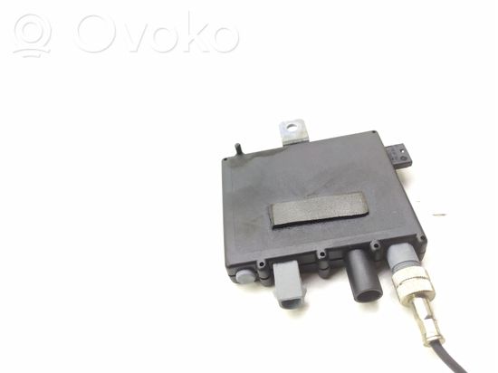 BMW X5 E53 Aerial antenna amplifier 6906070
