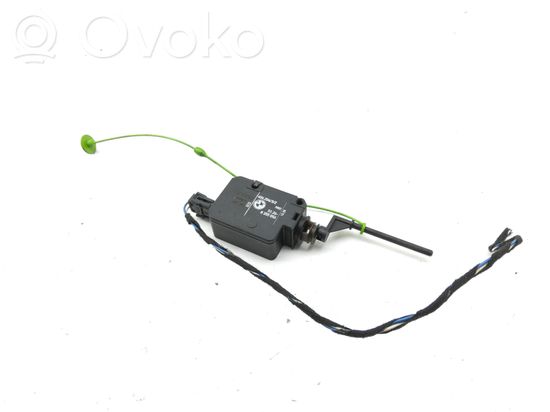 BMW X5 E53 Fuel tank cap lock 51268355056