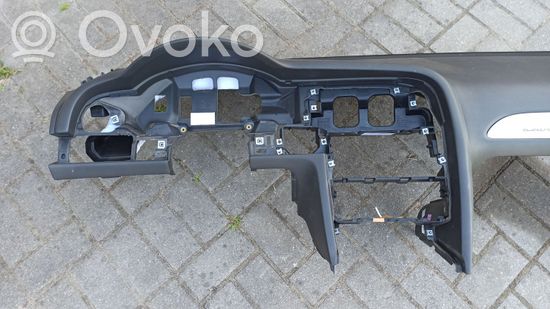 Audi A6 S6 C6 4F Dashboard 4F0857067A 4F1857041R