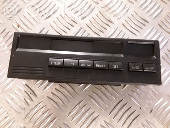 BMW 3 E36 Screen/display/small screen 62138357653