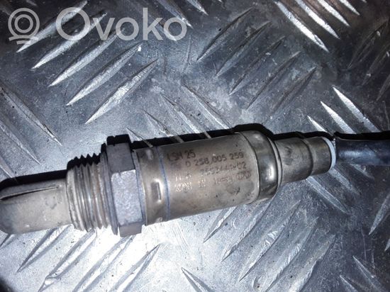 BMW 5 E39 Lambda probe sensor 0258005259 750344102 1178750344102