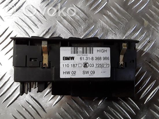 BMW 5 E39 Electric window control switch 61318368986 03725075