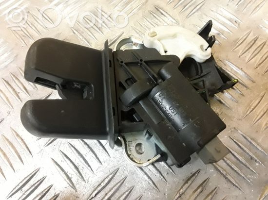 Audi A6 S6 C6 4F Tailgate/trunk/boot lock/catch/latch 4F5827505B