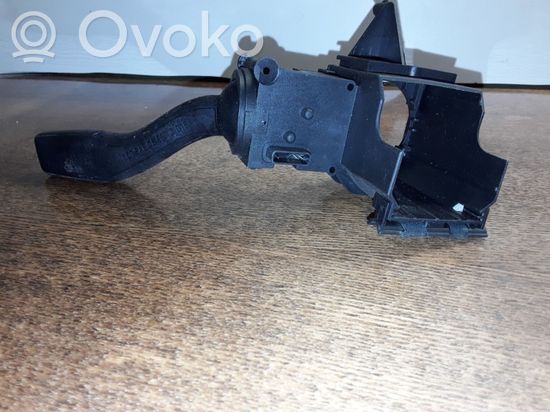 Audi A4 S4 B6 8E 8H Indicator stalk 8E0953513A