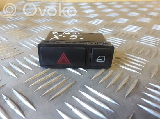 BMW X5 E53 Hazard light switch 61318368920 318368920