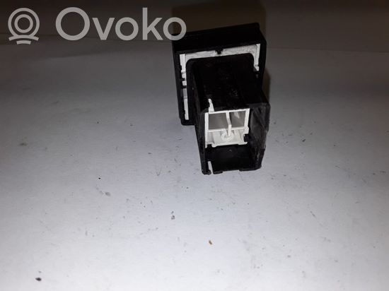 Volkswagen PASSAT B6 ESP (stability program) switch 3C0927117B 3C0927117