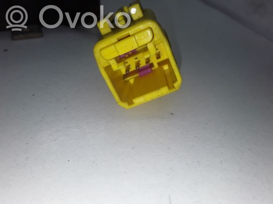 Audi A8 S8 D3 4E Fuse 7L0915457A