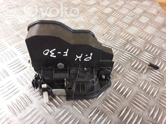 BMW 3 F30 F31 F80 Front door lock 7202145 A053702