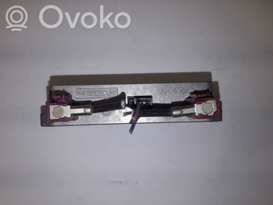Audi A6 S6 C6 4F Aerial antenna amplifier 8E0035456B