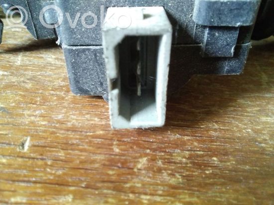 Audi A6 S6 C6 4F Tailgate/trunk/boot lock/catch/latch 4F5827505B