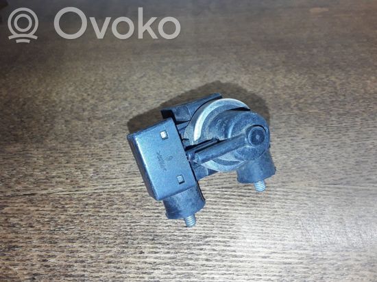 BMW X3 E83 Turbo solenoid valve 2247906
