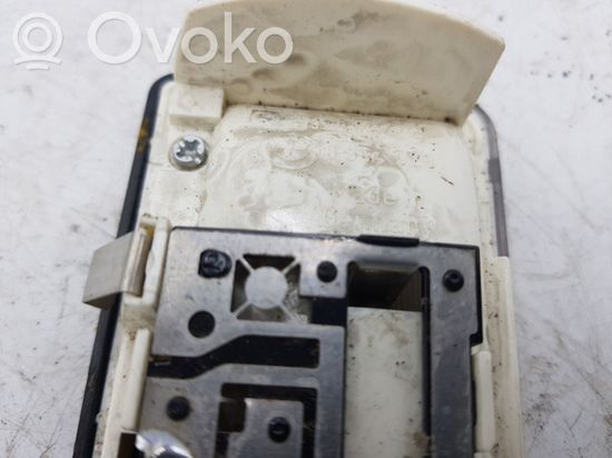 BMW 3 E46 Front seat light 8364928