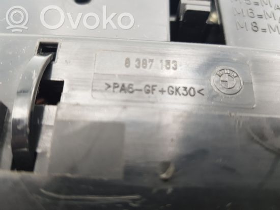 BMW 3 E46 Fuse module 8387153