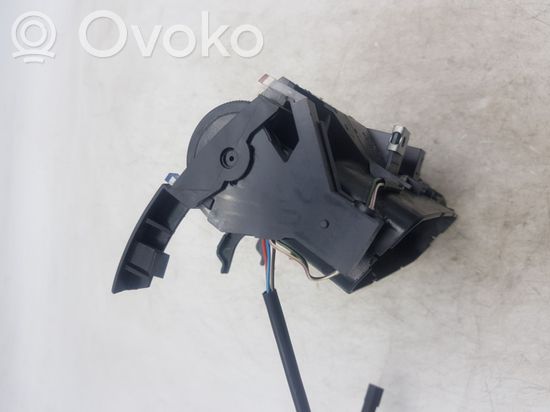BMW X5 E53 Dash center air vent grill 8409081