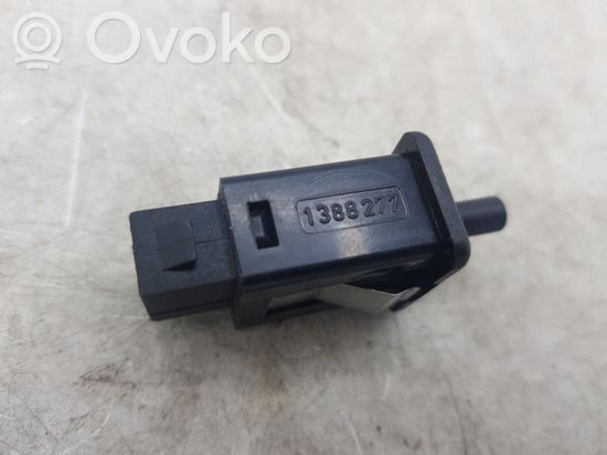BMW 5 E39 Other devices 1388277