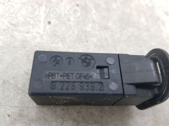 BMW 5 E60 E61 Other devices 82289392