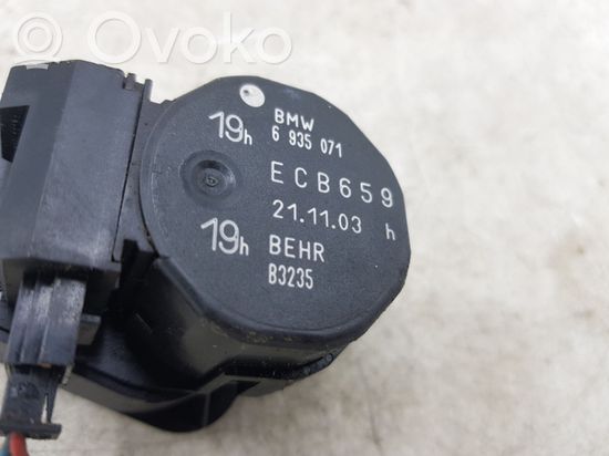 BMW 7 E65 E66 Air flap motor/actuator 6935071 ECB659