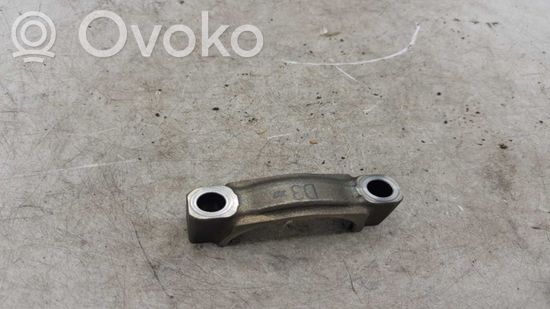 BMW 5 E60 E61 other engine part D3307