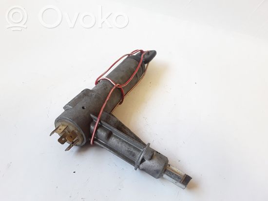 Audi 100 200 5000 C3 Ignition lock 443905851A