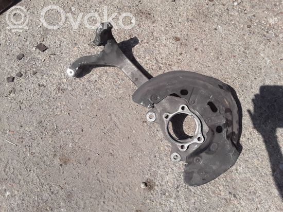 Audi A8 S8 D3 4E Front wheel hub spindle knuckle 4E0258M