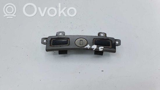 BMW 7 E65 E66 Glove box lock NOCODE