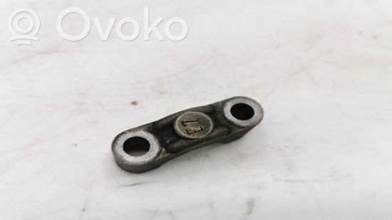 BMW X5 E53 Camshaft holder E7