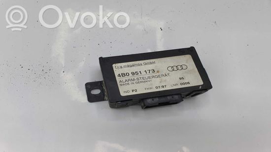 Audi A6 S6 C5 4B Alarm control unit/module 4B0951173