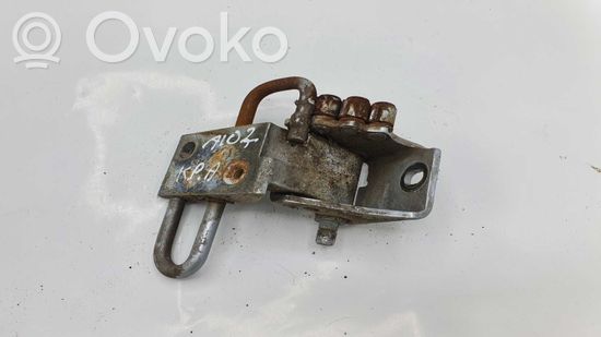 Audi A6 S6 C5 4B Front door lower hinge NOCODE
