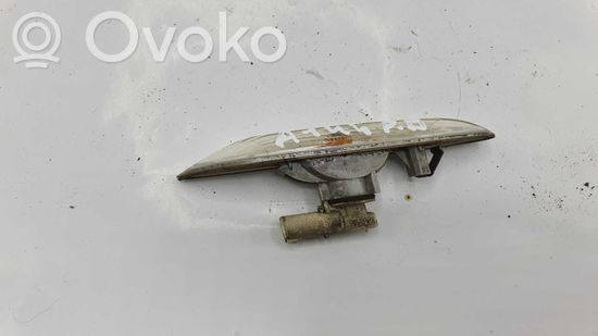 BMW 1 E81 E87 Front fender indicator light 6313693299805