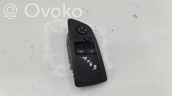 BMW 1 E81 E87 Electric window control switch 65200602