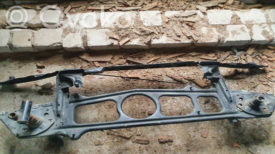 BMW 5 E39 Radiator support slam panel 81625533