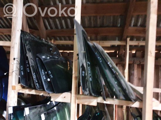 BMW 5 E39 Rear windscreen/windshield window NOCODE