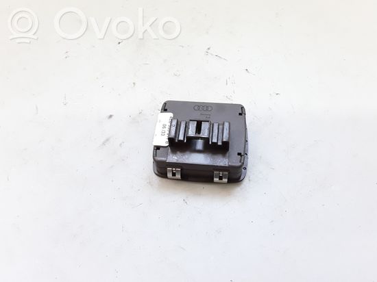Audi Q7 4L Tailgate opening switch 4L0959511B