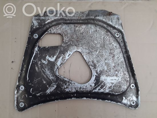BMW X5 E53 Engine splash shield/under tray 6761790
