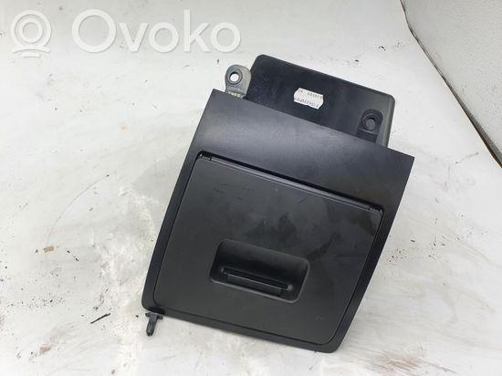 BMW 5 E60 E61 Glove box 585300104