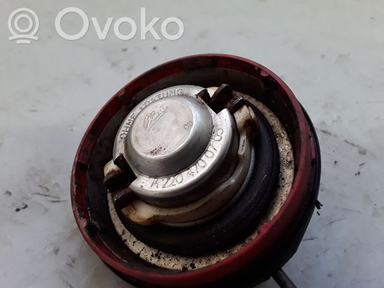 Mercedes-Benz C W204 Fuel tank filler cap A2204700705
