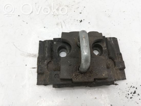 Mercedes-Benz ML W164 Loading door lock loop/hook striker NOCODE