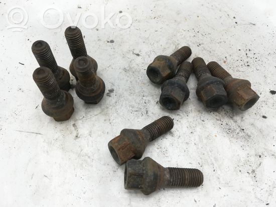 BMW 3 E46 Nuts/bolts NOCODE