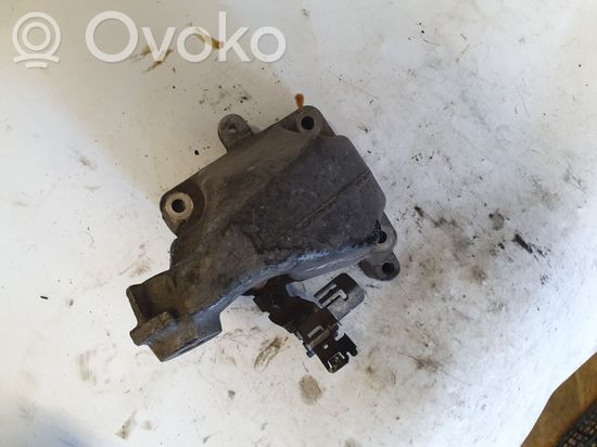 Mercedes-Benz ML W164 Engine mounting bracket A6422230304