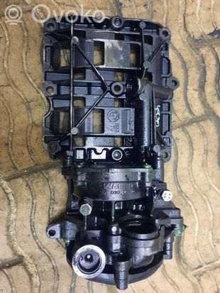 BMW 5 F10 F11 Oil pump 781082303 14032700370