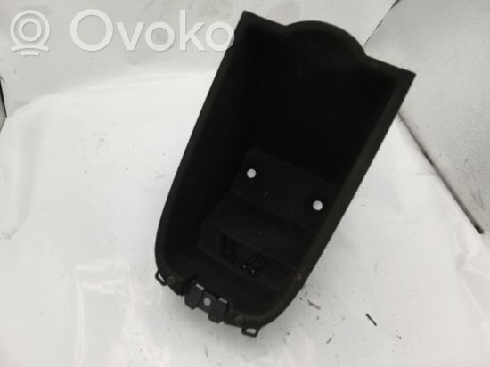 Mercedes-Benz ML W164 Glove box central console A1646800110