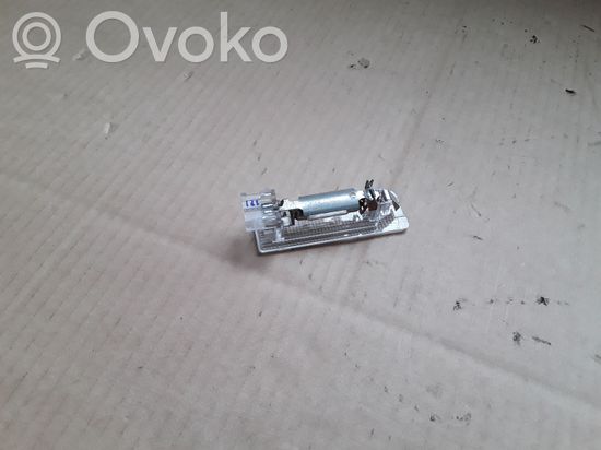 Volkswagen PASSAT B7 Other interior light 7L6947101A