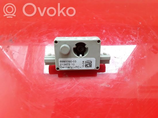 BMW X3 E83 Aerial antenna amplifier 699009003 21367510