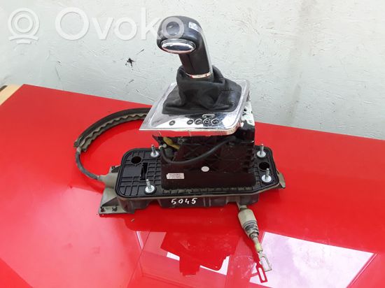 Volkswagen PASSAT B6 Gear selector/shifter (interior) 3C1713025H 0843821