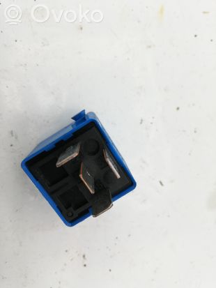 BMW X3 E83 Other relay 61366915327