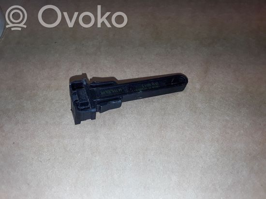 BMW 5 E39 Interior temperature sensor 64116930015 101338815
