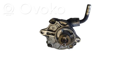 Mercedes-Benz C W203 Vacuum pump A611230065 13120258