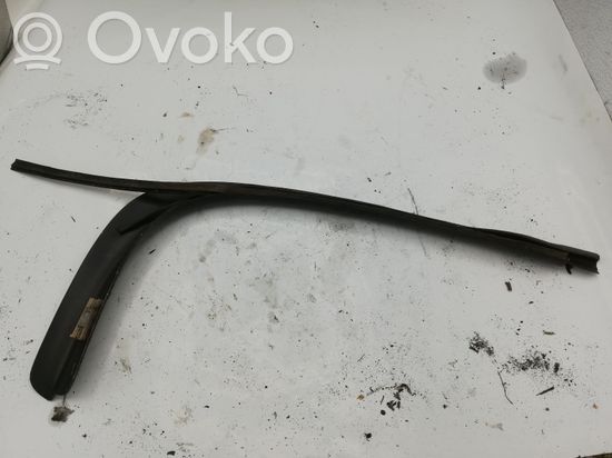 BMW 3 E90 E91 Rear side glass trim 7117243