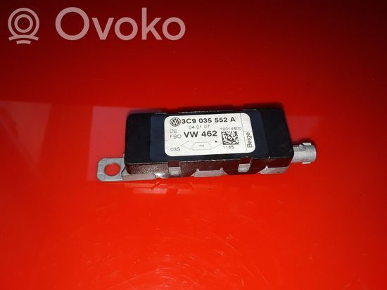 Volkswagen PASSAT B6 Aerial antenna amplifier 3C9035552A 12014600